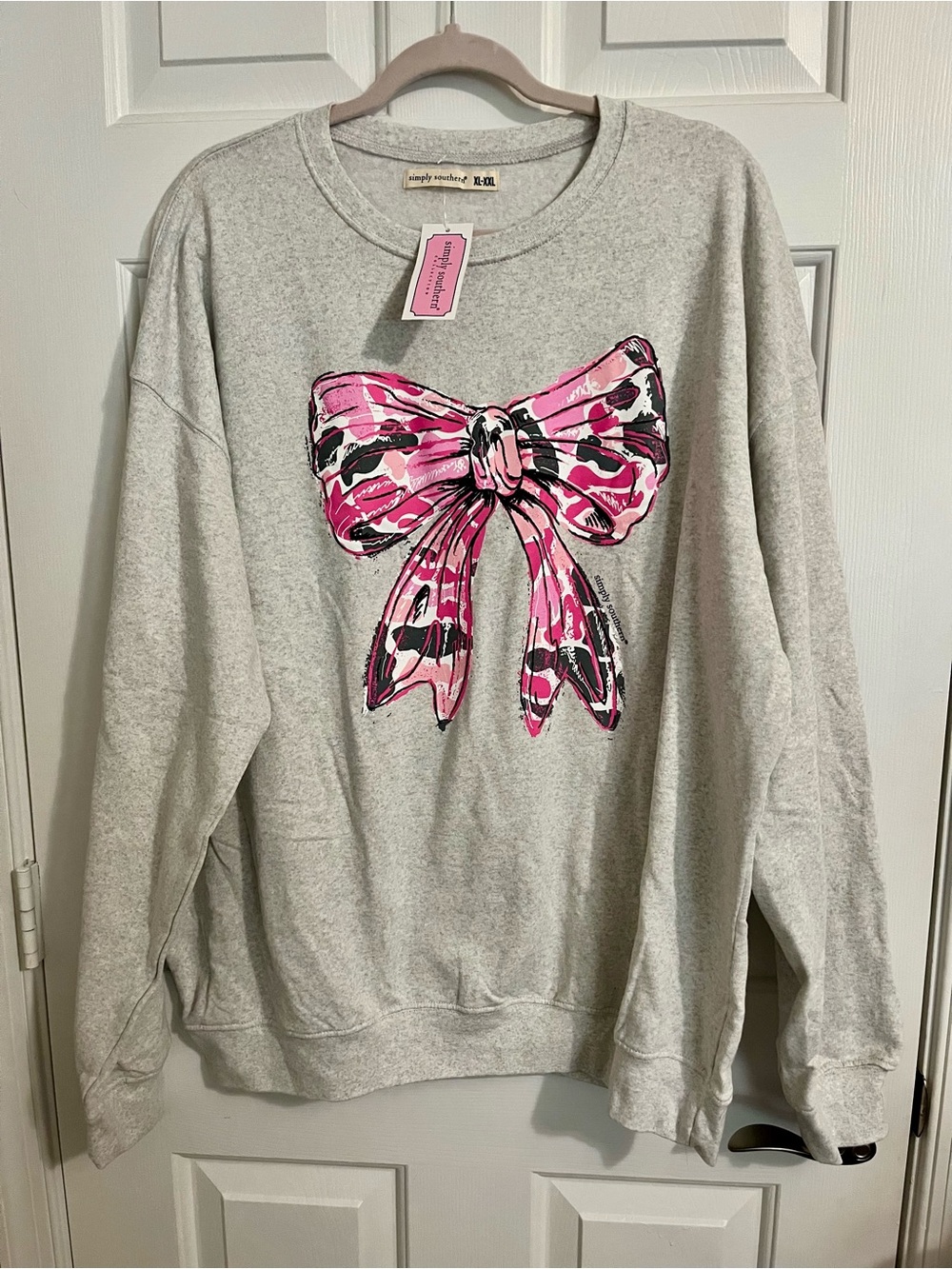 Women Simply Southern Gray Crewneck Sweatshirt with Pink Bow Graphic NWT XL-XXL